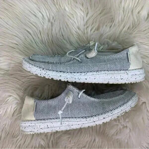 Hey Dude Wendy Sox stone white Sz 8 Euc
